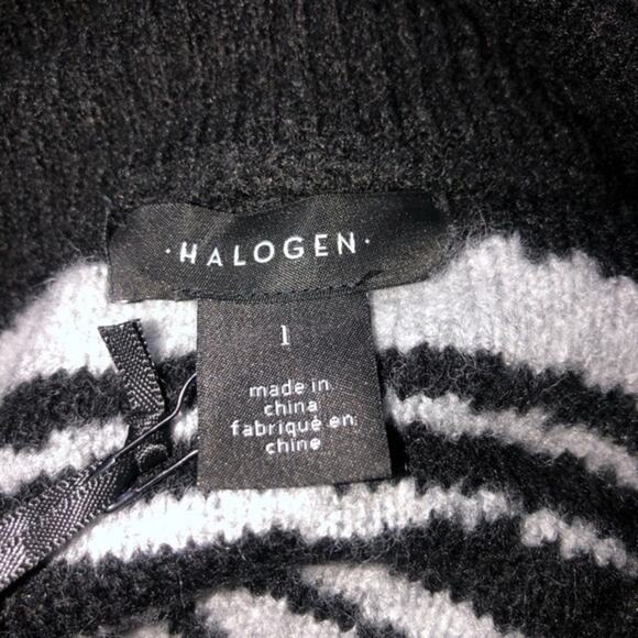 Halogen Swirl Zebra Stripe Mock Neck Sweater Large NWT - Picture 7 of 9